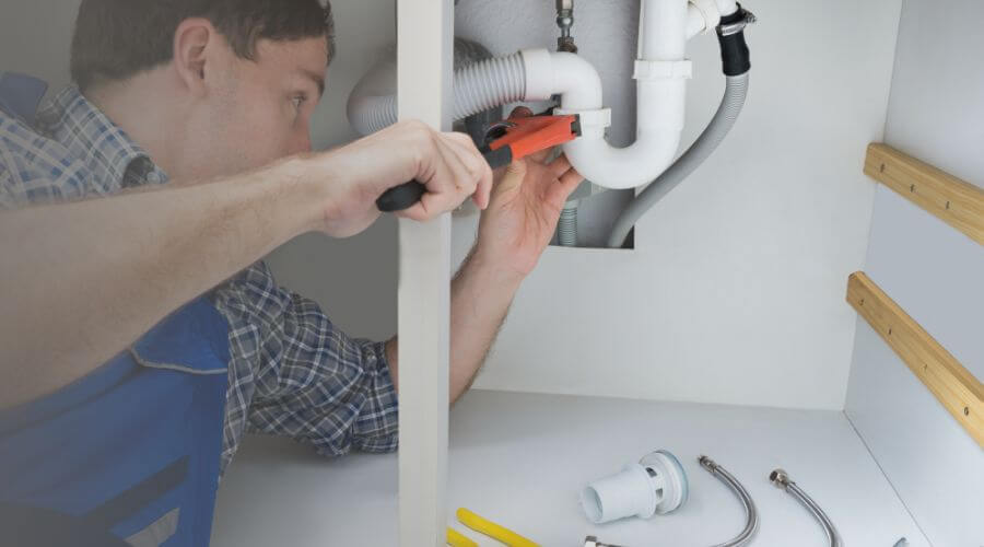 Local expert plumbing services in Alexandria, IN